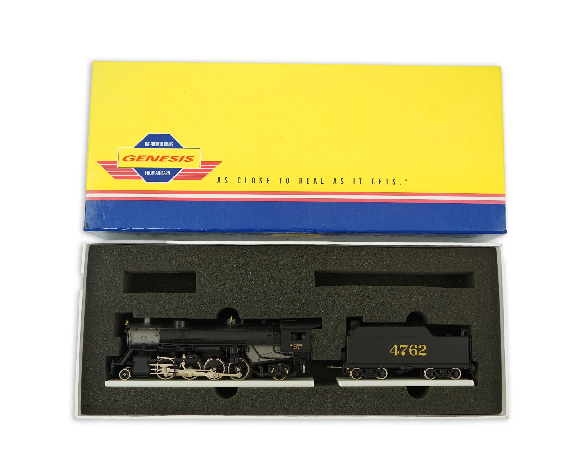A boxed HO gauge Genesis model of USRA 2-8-2 Light Mikado locomotive, 4762, with bogie tender, powered for two rail operation.